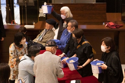 exxKQzVPUah2sLNdI4iv.jpg?w=940&h=940