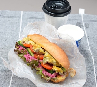 eyI1l9CHHhnUv5hk0Fdq.jpg?w=940&h=940