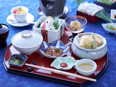 f2QswhlGw8UHZPoVRzxl.jpg?w=940&h=940