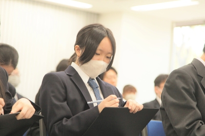 f8WpHqEGEbGqkMYTKgkX.JPG?w=940&h=940