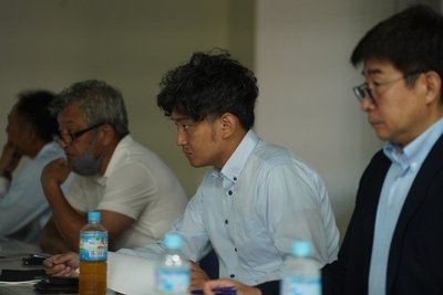 f8fSDJOTIyzdGuAu7UCe.jpg?w=940&h=940