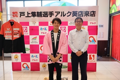 f9rMUAUqloF6oKxDNWTU.JPG?w=940&h=940