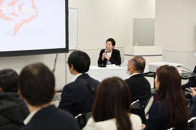 fEkAtl2R8NfwhahBNY3t.jpg?w=940&h=940