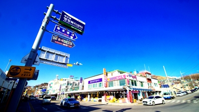 fFJgbqrLWzJIqL30lm0l.jpg?w=940&h=940