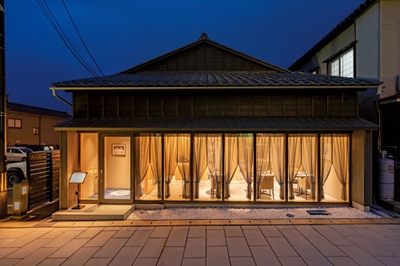 fPUMXRFKanSe9s41HqpE.jpg?w=940&h=940