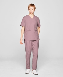 ピンク モデル身長170cm Lサイズ