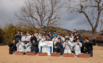 fb285lqmfpcFXtJfKrsH.png?w=940&h=940