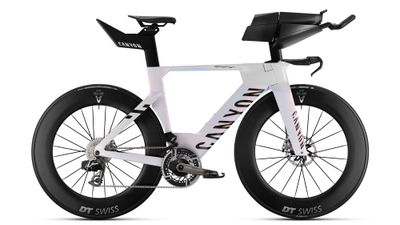 スピードマックス CFR AXS （スラムレッドAXS完成車）1,830,000円（税込）  平均重量8.48kg　特別カラー（アップチャージ85,000円）：パラダイムシフト