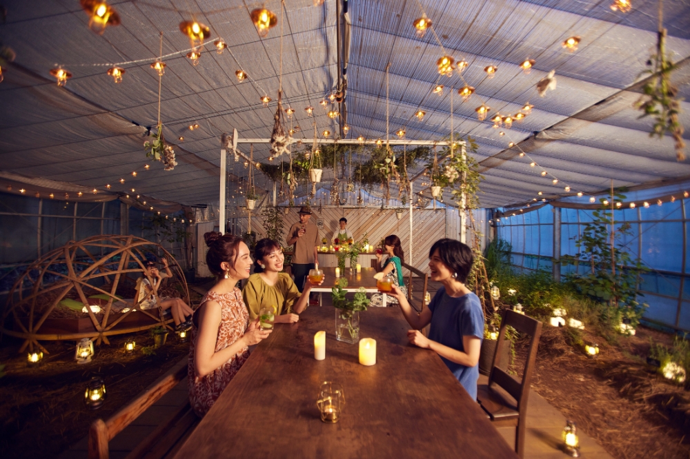 【リゾナーレ那須】初夏の夕暮れに爽やかに香るハーブに囲まれ、リフレッシュ「ハーブティーアペロ」初開催~オリジナルベジハーブティーでスッキリ暑気払い~|期間:2023年6月1日~7月14日