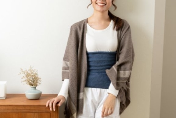 『あなたになじむ ふゆのはらまき』デニム着用イメージ