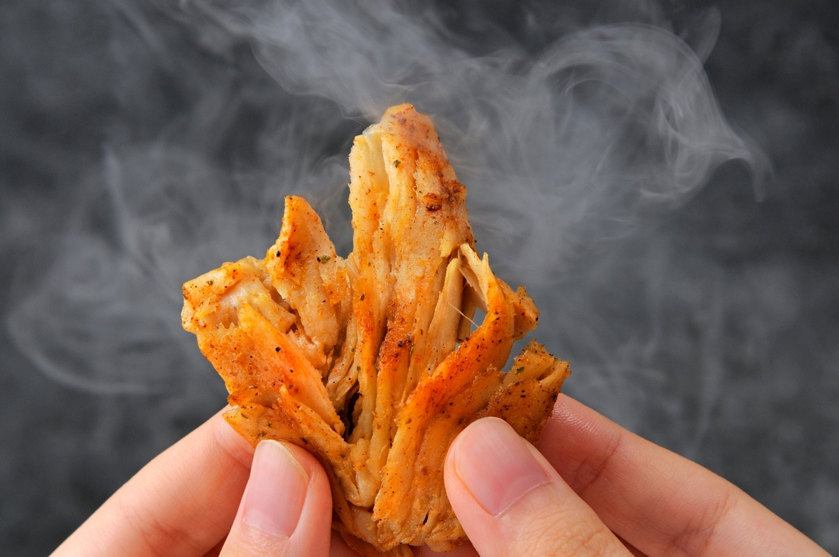 実はこれ、お肉じゃないんです。ヨーロッパ生まれの大豆ミートなんです！