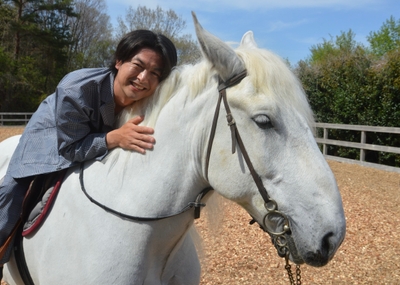 fjzjqeGw89KspJMnFXoG.jpeg?w=940&h=940