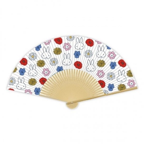 fka0OyErhMcdkMbqUzl9.jpg?w=940&h=940