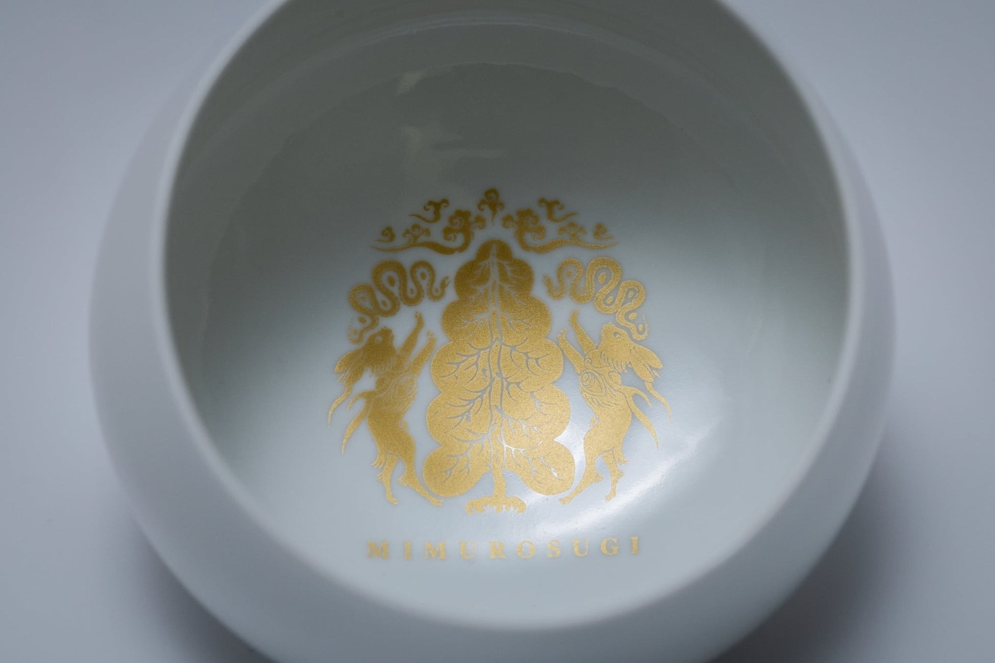 酒の神が宿る地から―「みむろ杉 × SHUWAN」新蔵完成記念 限定酒器が