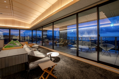 fmZgdZaPGMowYSWp2QWg.jpg?w=940&h=940