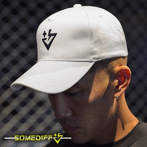 fn8Pv5p2TWOpU314nfdt.jpg?w=940&h=940