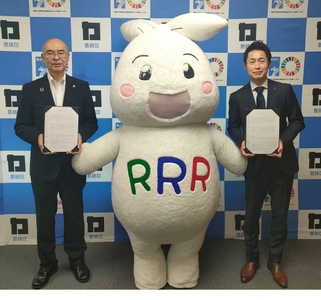 fouaHPGu6q1StuLVgwII.jpg?w=940&h=940