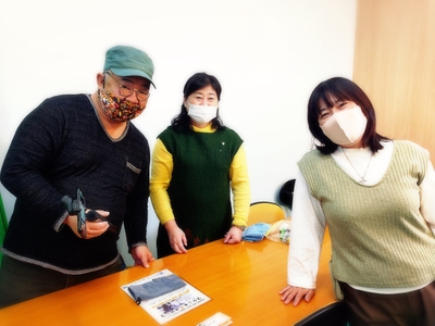 fpPliK2Km0KdhosNNeHa.jpg?w=940&h=940