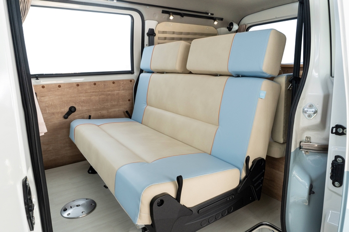 「レクビィ コット」ハイバックシート