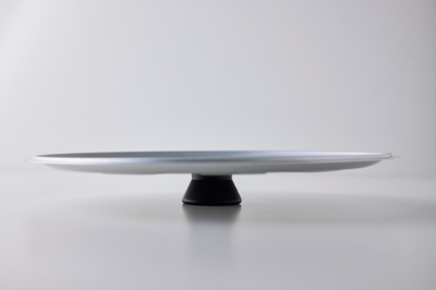 平らなつまみが便利