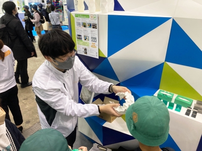 fwv7kfdT57gZ23QNJLmn.jpg?w=940&h=940