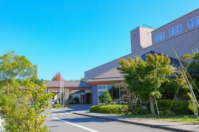 g2p6cgX3B34tLE2kPemv.jpg?w=940&h=940