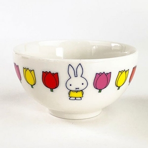 g3ul4tTfEevoHD83fLio.jpg?w=940&h=940