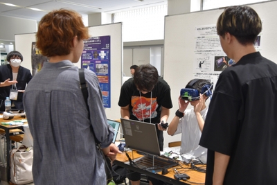 さまざまな研究が紹介された会場