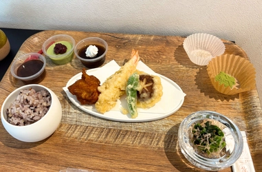 美味しさ"そのまま"で健康に！「塩分オフセットメニュー」試食会を トイメディカルとグリーンハウスが実施