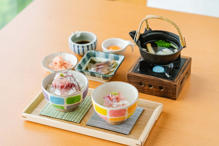 淡路島黄金アジ花咲き茶飯 3,960円(税込)