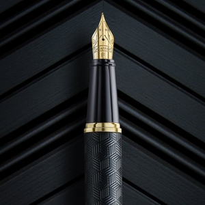 g61IaMtAaXWf4yOWQ7fq.jpg?w=940&h=940