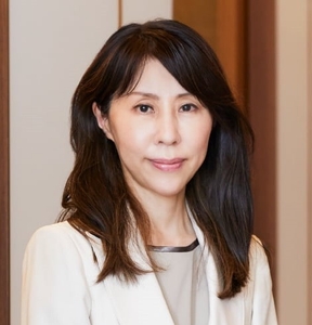 g7aZtwV22JBUy6BPdzl0.jpg?w=940&h=940