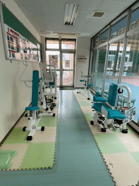 コンディショニングマシンエリア(有料) 写真は「ダンロップインドアテニススクール根岸」