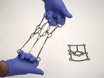 ストラタシス新材料 真のシリコーン性能を実現する「P3(TM) Silicone 25A」 アルテックが取り扱いを開始