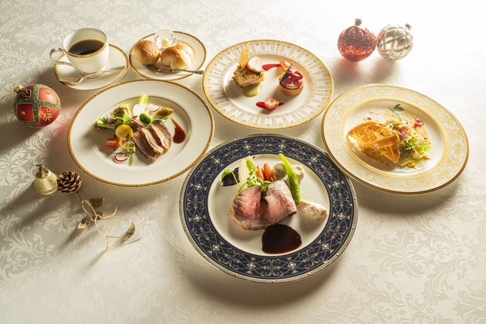 ▲クリスマス限定ミュージカル&オペラナイト コース料理