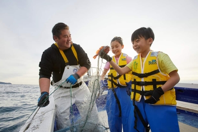 gF42Fsm4A03yruHxpF9A.jpg?w=940&h=940