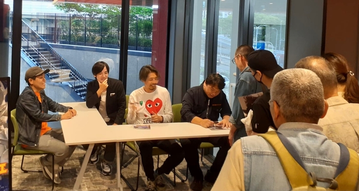 扇町キネマ、2日目サイン会