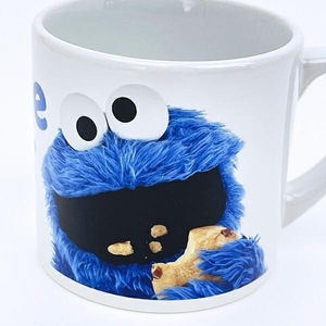 セサミふわふわマグ