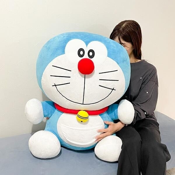 ドラえもんのぬいぐるみm