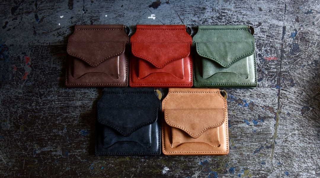 ブラウン・レッド・グリーン・ブラック・ナチュラルの5色