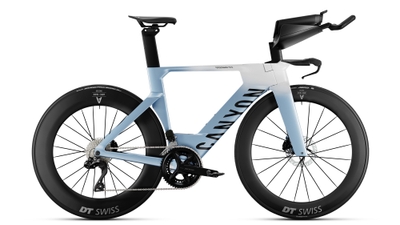 スピードマックス CF SLX 7 Di2 （シマノ105DI2完成車）1,099,000円（税込）  平均重量9.33kg　グレイシャー