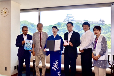 gNmMKstM0DSPbhssf1vo.jpeg?w=940&h=940