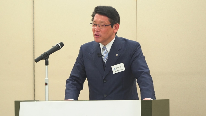 第31期 経営計画を発表する代表・若林