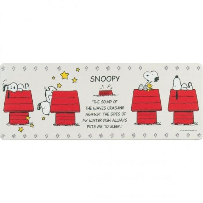 お手入れ簡単が嬉しい♪キッチンに最適なスヌーピーのロングマット