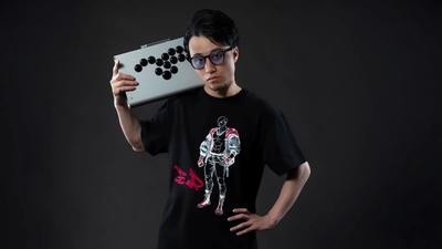 Crazy Raccoon所属の 対戦型格闘ゲームプレイヤー立川選手が、 組み立て式セミオーダーアケコン『iO』の製品アンバサダーに就任