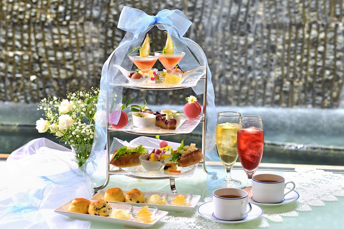 【期間限定】7/1より登場! 「桃のアフタヌーンティーセット~Ciel(シエル)~」<ポートピアホテル>