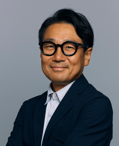 gmpnb8yKp00LD7y5CJBz.png?w=940&h=940