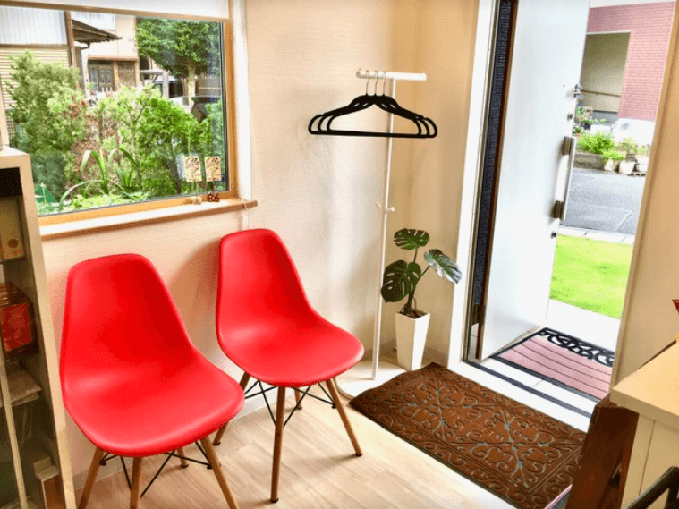 清水駅から車で10分『hair design HISAYORI』はマンツーマン施術で人気の隠れ家的ヘアサロン!駅近ドットコムで情報を公開中