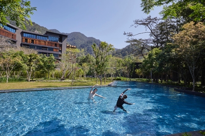 grJbhIiEWGIGLqknl04q.jpg?w=940&h=940