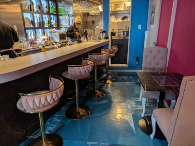 grouvlSlevrZKyXbDfEV.jpg?w=940&h=940